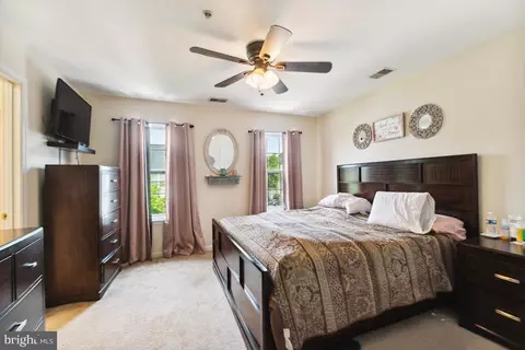 4127 Apple Leaf Ct, Pasadena, MD 21122 photo 11