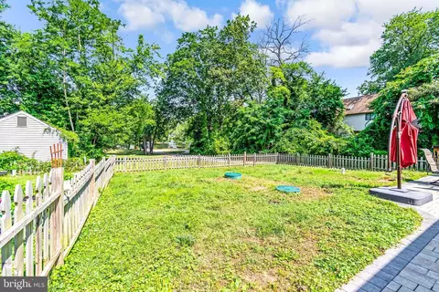 610 Laurel Dr, Pasadena, MD 21122 photo 18
