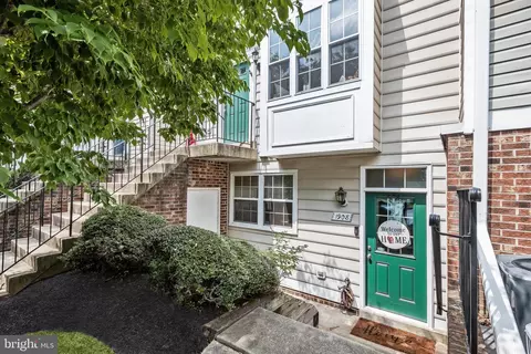 1908 Pawlet Dr, Crofton, MD 21114 photo 2