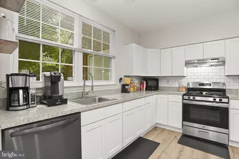 1908 Pawlet Dr, Crofton, MD 21114 photo 7