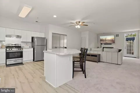 1908 Pawlet Dr, Crofton, MD 21114 photo 5