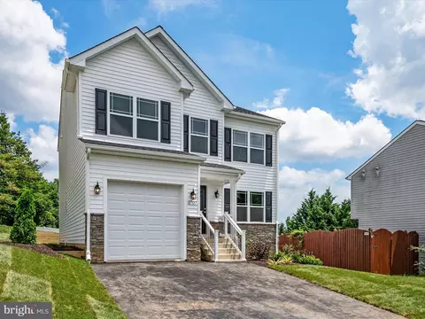 5707 Lowell St, Brooklyn, MD 21225