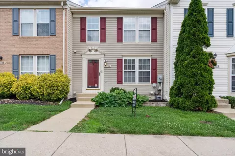 2721 Piscataway Run Dr, Odenton, MD 21113