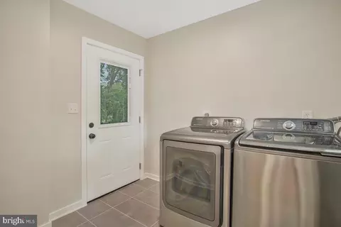 7949 Central Rd, Pasadena, MD 21122 photo 10