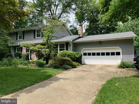 296 Stowaway Ln, Severna Park, MD 21146