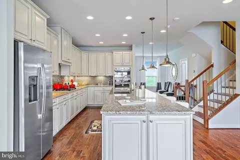 2917 Middleham Ct, Hanover, MD 21076 photo 5