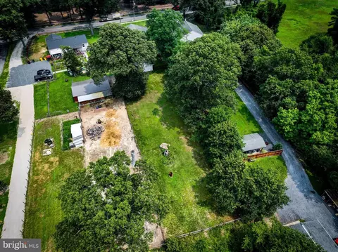 821 E Pasadena Rd, Pasadena, MD 21122 photo 56