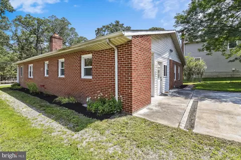 821 E Pasadena Rd, Pasadena, MD 21122 photo 36