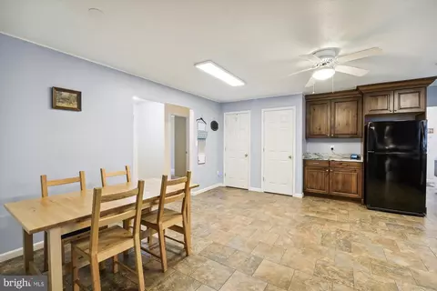 821 E Pasadena Rd, Pasadena, MD 21122 photo 18