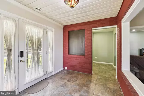 821 E Pasadena Rd, Pasadena, MD 21122 photo 11