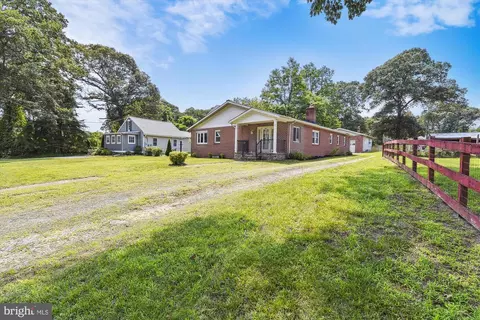 821 E Pasadena Rd, Pasadena, MD 21122 photo 34
