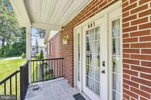 821 E Pasadena Rd, Pasadena, MD 21122 photo 9