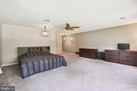 821 E Pasadena Rd, Pasadena, MD 21122 photo 20