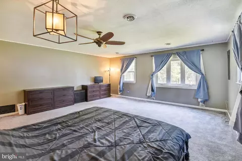 821 E Pasadena Rd, Pasadena, MD 21122 photo 19