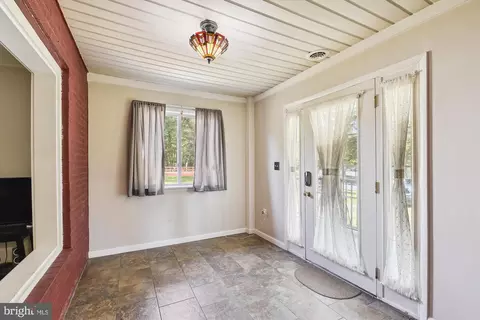821 E Pasadena Rd, Pasadena, MD 21122 photo 10