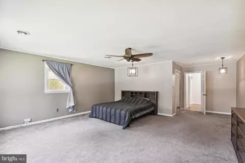 821 E Pasadena Rd, Pasadena, MD 21122 photo 21