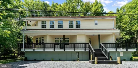 1240 W River Rd, Shady Side, MD 20764