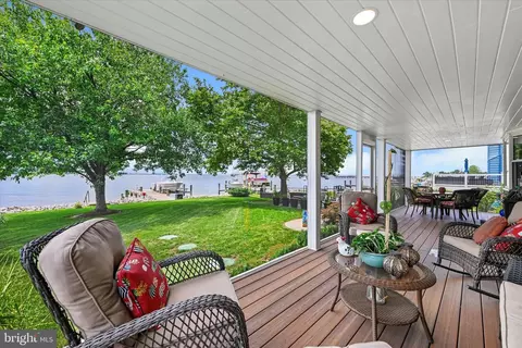 7544 Bratton Cir, Pasadena, MD 21122 photo 28