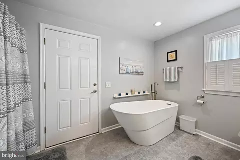 7544 Bratton Cir, Pasadena, MD 21122 photo 16