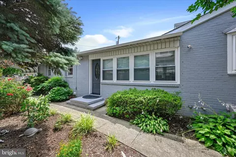 7544 Bratton Cir, Pasadena, MD 21122 photo 4