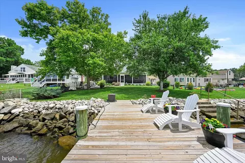 7544 Bratton Cir, Pasadena, MD 21122