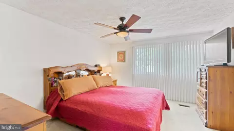 8031 Hadfield Ct, Pasadena, MD 21122 photo 8