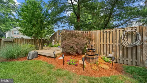 8031 Hadfield Ct, Pasadena, MD 21122 photo 11