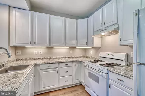 826 Estuary Dr, Odenton, MD 21113 photo 18