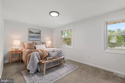 140 Dunlap Rd, Pasadena, MD 21122 photo 33