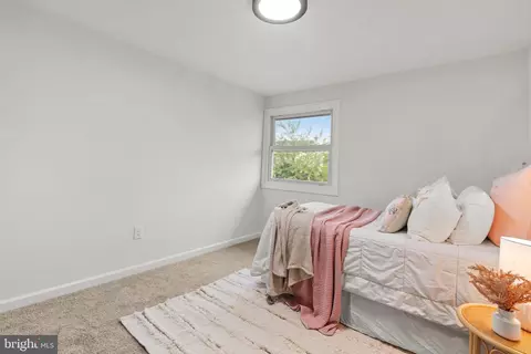 140 Dunlap Rd, Pasadena, MD 21122 photo 29