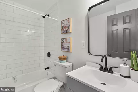 140 Dunlap Rd, Pasadena, MD 21122 photo 32