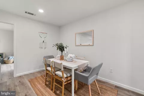 140 Dunlap Rd, Pasadena, MD 21122 photo 13