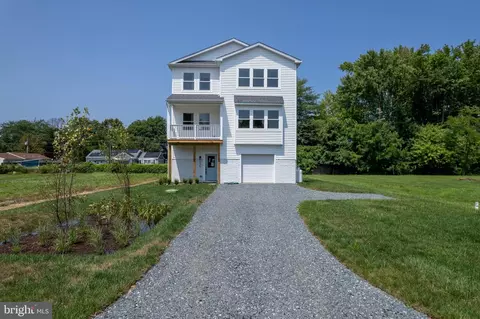 624 Doyle Rd, Deale, MD 20751 photo 2