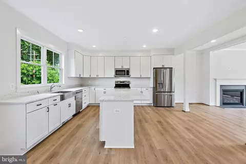 624 Doyle Rd, Deale, MD 20751 photo 11