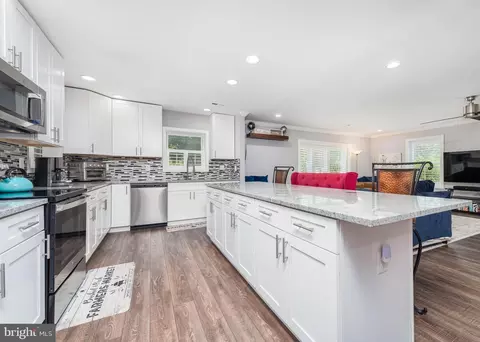 Kitchen - 757 Central Ave E, Edgewater, MD 21037 photo 2 of 2