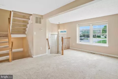 2402 Beechnut Pl, Odenton, MD 21113 photo 6