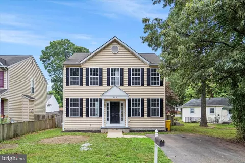542 Oak Ln, Severna Park, MD 21146