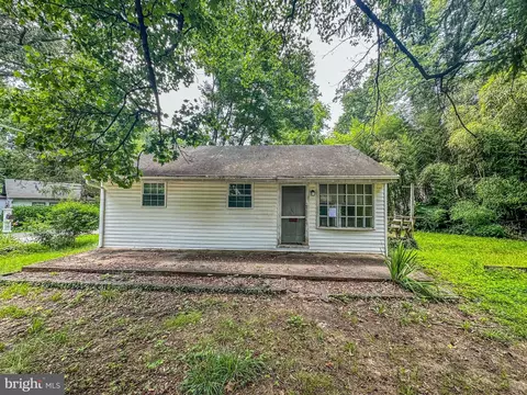 354 Hall Rd, Crownsville, MD 21032