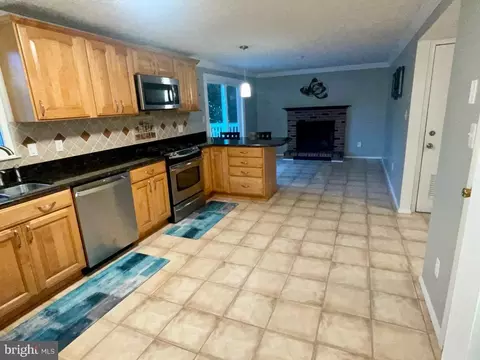 7727 Mellow Ct, Hanover, MD 21076 photo 18