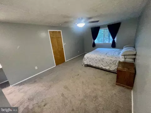 7727 Mellow Ct, Hanover, MD 21076 photo 3