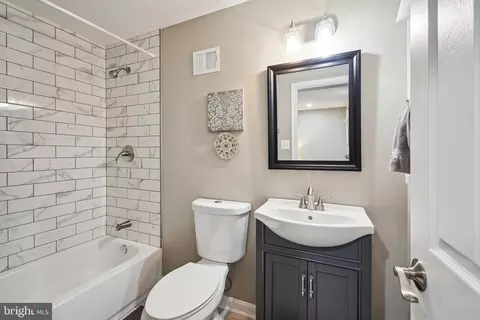 426 Glen View Ct, Arnold, MD 21012 photo 12