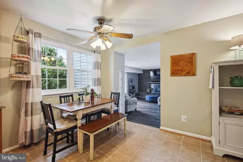 426 Glen View Ct, Arnold, MD 21012 photo 9