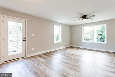 7860 Outing Ave, Pasadena, MD 21122 photo 10