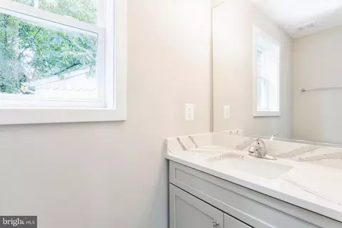 7860 Outing Ave, Pasadena, MD 21122 photo 32