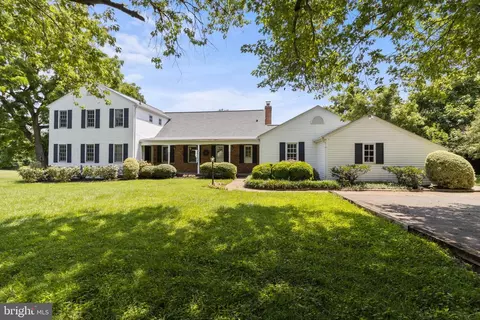1613 Harmony Acres Ln, Annapolis, MD 21409