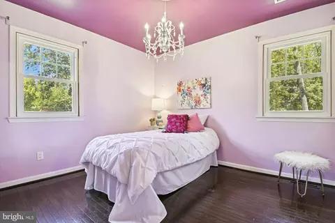 159 Falcon Dr, Pasadena, MD 21122 photo 20