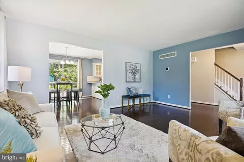159 Falcon Dr, Pasadena, MD 21122 photo 11