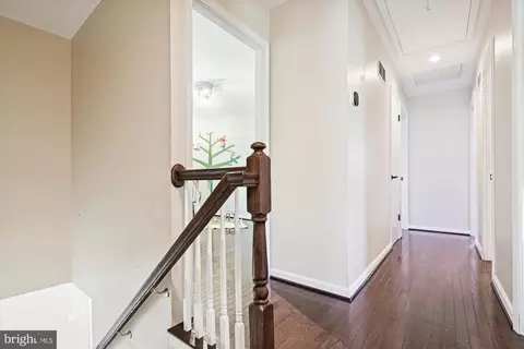 159 Falcon Dr, Pasadena, MD 21122 photo 19