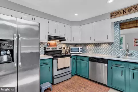 508 Cedar Ave, Edgewater, MD 21037 photo 9