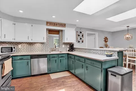 508 Cedar Ave, Edgewater, MD 21037 photo 6